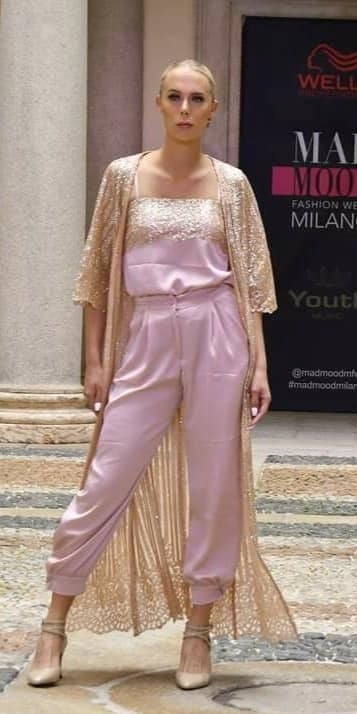 Completo pantalone top e soprabito - immagine 3